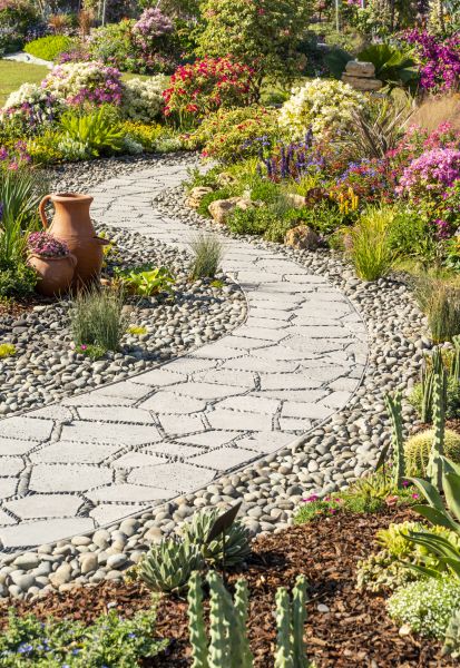 Pathway Landscaping in Plant City