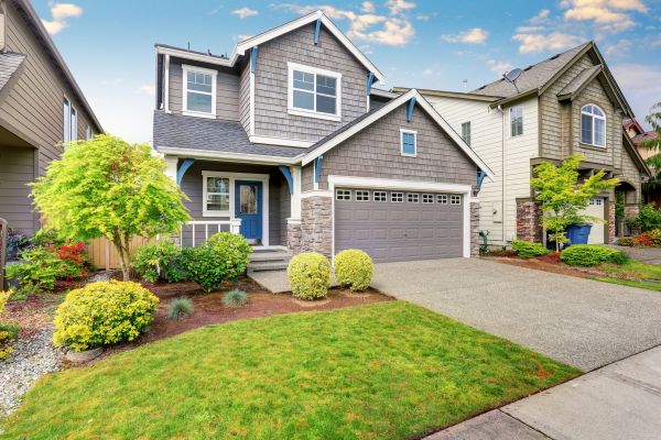 Curb Appeal Landscaping in Plant City