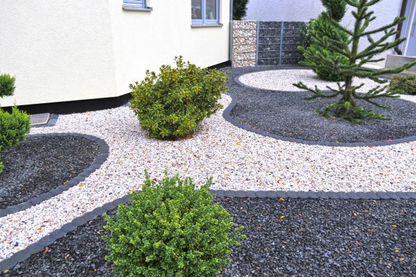 Rock Landscape Design in Plant City